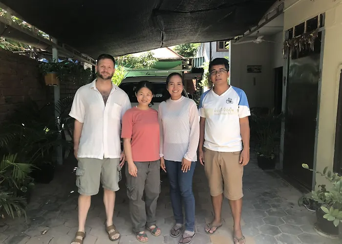 Hostel Homesteading